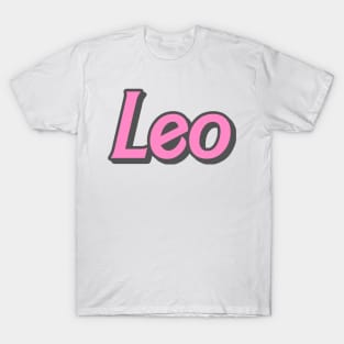 retro barbie leo T-Shirt